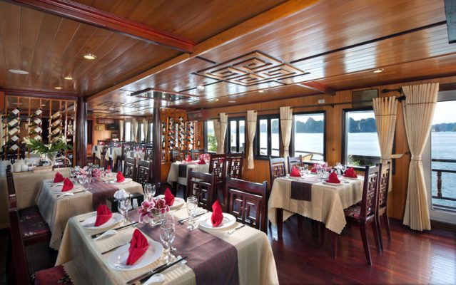 Nhà hàng du thuyền Paloma Cruises