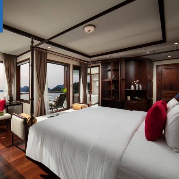 Phòng Heritage Regal Suite du thuyền Heritage Cruises