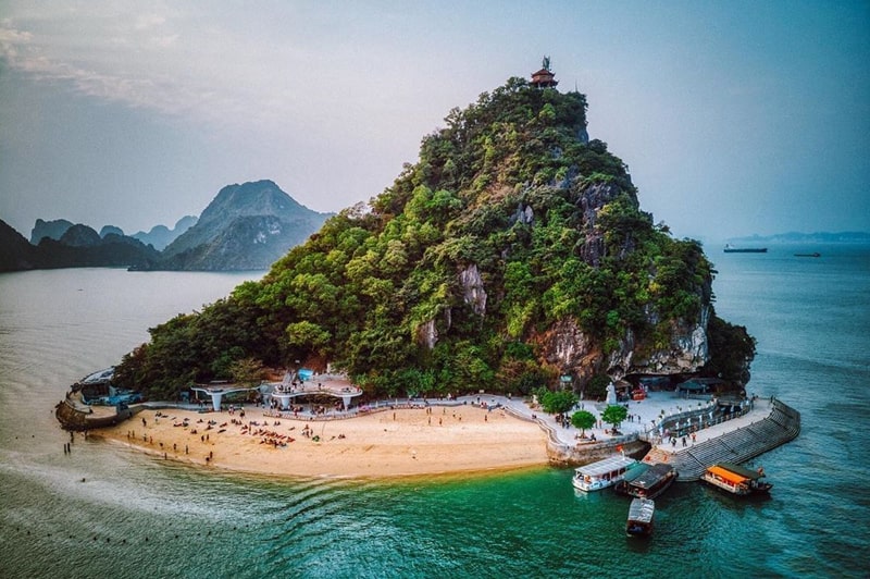 Đảo Titop Quảng Ninh nơi hút khách du lịch