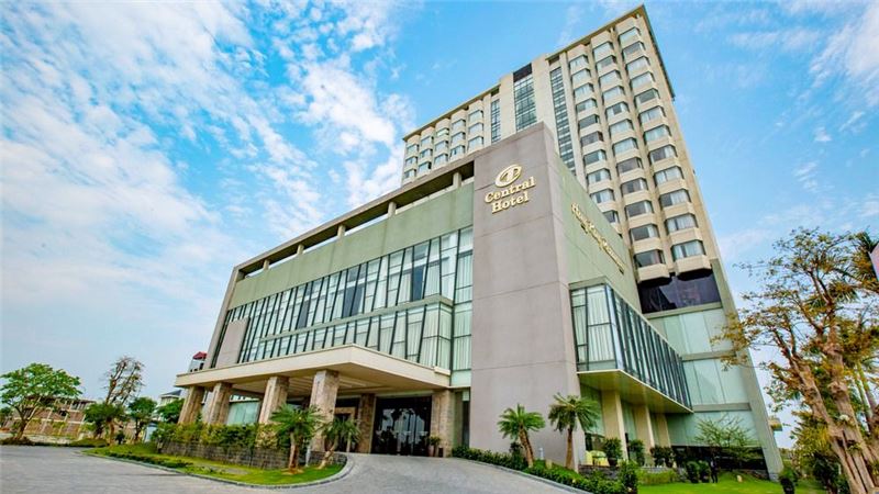 Khách sạn Halong Central hút khách du lịch với dịch vụ tiện ích chất lượng