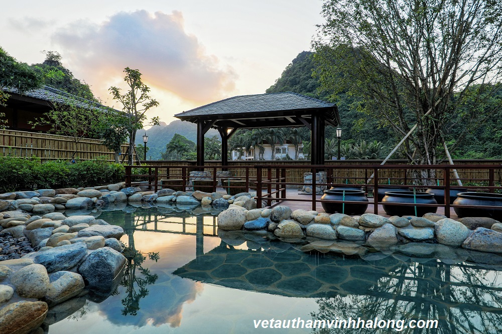 Trải nghiệm tắm khoáng tại Resort Yoko Onsen Quang Hanh