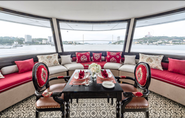 Phòng ăn VIP Daydream du thuyền Sea Octopus Cruise