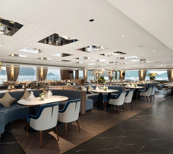 EGC Dining By The Bay Restaurant 01
