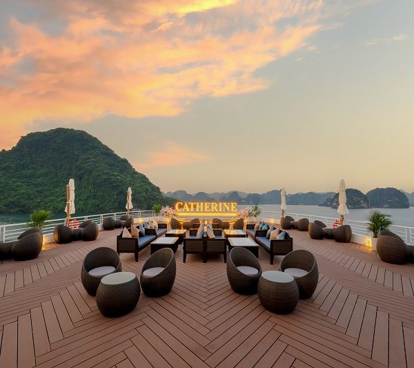 Du thuyền Catherine Hạ Long - sundeck 12