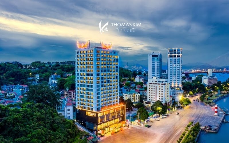 Khách sạn Mường Thanh Grand Bãi Cháy