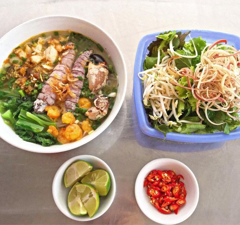 Bún bề bề Khánh Tuyền