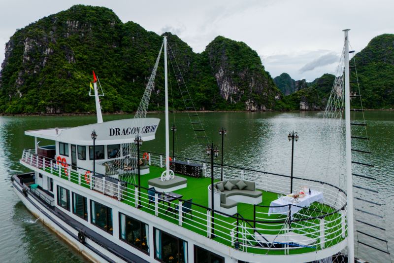 du thuyền VIP Dragon Cruise