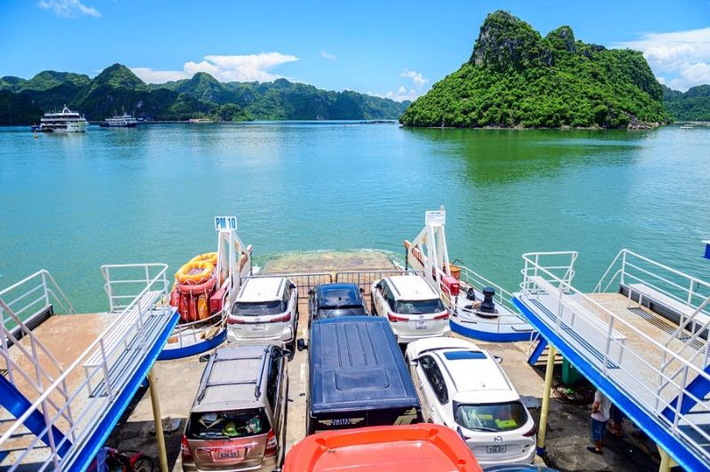 bến phà Tuần Châu Bát Bà