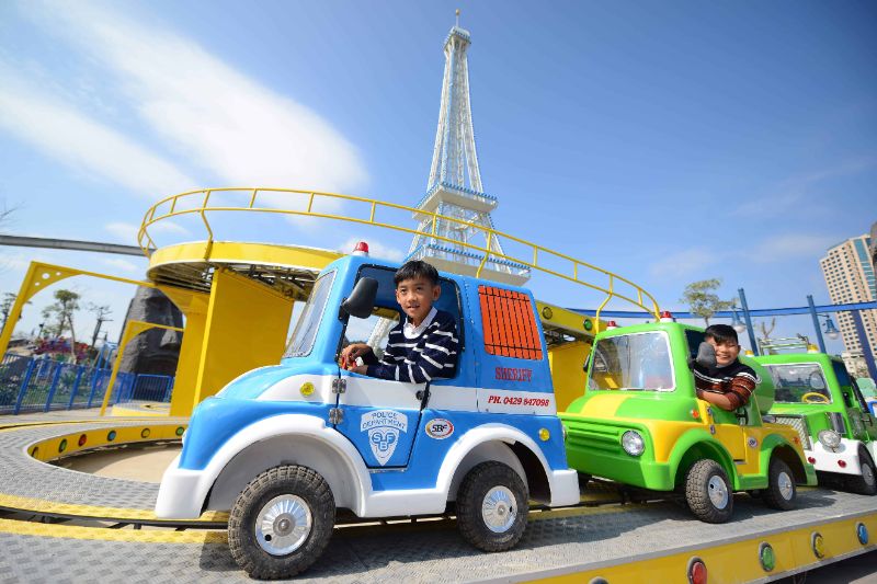 Tour de Paris