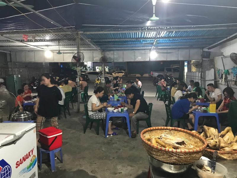 quán ăn đêm Hòn Gai