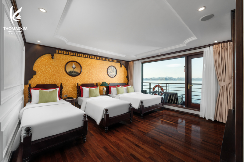 Đặt Tour Du Thuyền Cycad Cruise Tham Quan Vịnh Hạ Long 15 Phòng Balcony Family được thiết kế dành riêng cho các gia đình