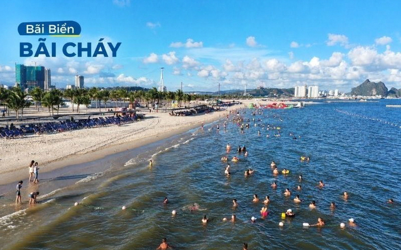 Top 13 Khu Du Lịch Hạ Long Nổi Tiếng Và Hấp Dẫn Nhất Hiện Nay 6 Bãi biển Bãi Cháy trải dài sôi động, thu hút đông đảo du khách tắm biển và vui chơi